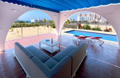 Villajoyosa Casa | Villa EL ROMERAL gran confort gran espacio cerca del mar