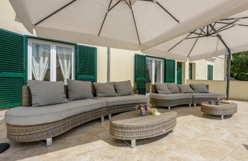 Ist Casa | Villa Elen