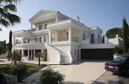 Thermaikos Villa | Villa Elena Perea Salónica