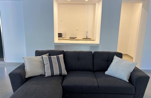 Alikanas Apartamento | Villa Eleni -First Floor Apartment - Newly renovated apartment