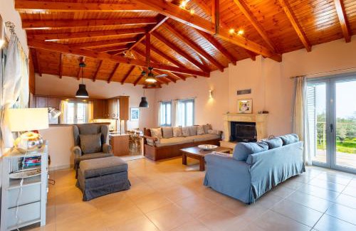 Kardamyli Casa | Villa Eleni - Private Pool Bliss near Kardamili
