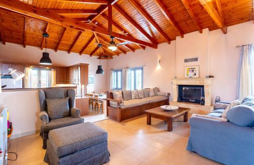 Kardamyli Casa | Villa Eleni - Private Pool Bliss near Kardamili