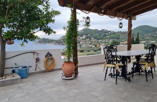 Salamis Casa | Villa Eli