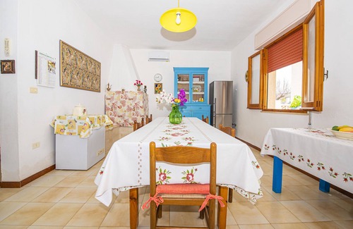 Torre Castiglione Casa | Villa Elisa a tiro de piedra del mar