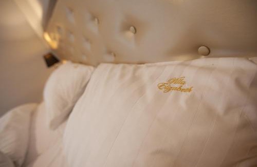 Bolkow Cama Y Desayuno | Villa Elizabeth