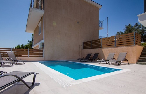 Minia Villa | Piscina privada villa elpida