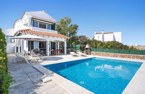 Arenal d'en Castell Villa | Villa ELSIE