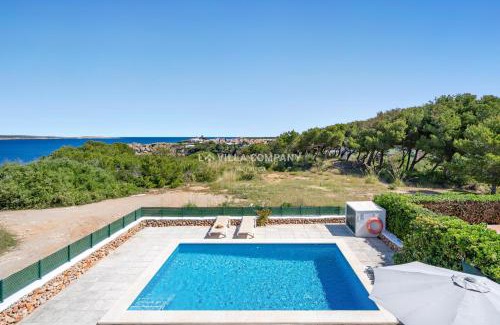 Arenal d'en Castell Villa | Villa ELSIE