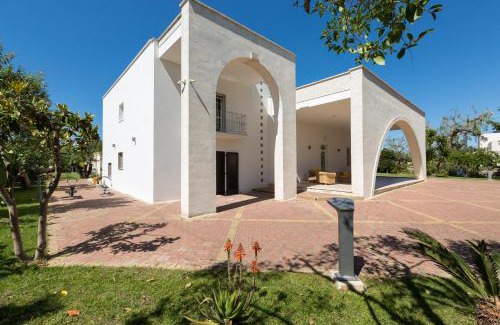 San Vito dei Normanni Villa | Villa Emary by Perle di Puglia
