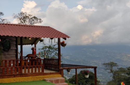 Silvania Otro | Villa Emboscada Glamping