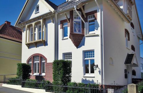 Bad Oeynhausen Apartamento | VILLA EMMILIO einzigartiges City Apartement 73 qm