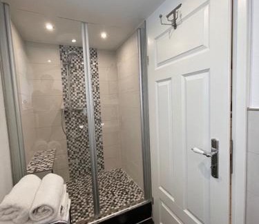 Bad Oeynhausen Apartamento | VILLA EMMILIO einzigartiges City Apartement 73 qm