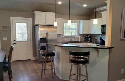 Holiday Island Casa | Villa Emory on the Lake. Close to Eureka Springs