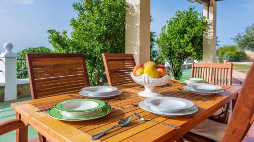 Río Velez Casa | Villa en Lagos Bajo Vélez-Málaga by Ruralidays