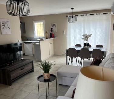 Greoux-les-Bains Casa | Villa en Provence 3 T3 jardin clos