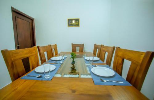 Thalapathpitiya Apartamento | Villa Enchanté - Apartment in Nugegoda 2BR
