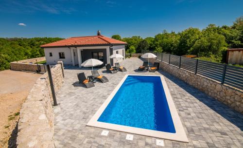 Garica Casa | Villa Enie