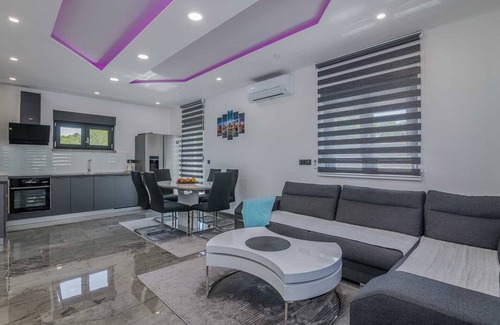 Garica Villa | Villa Enie with Private Pool