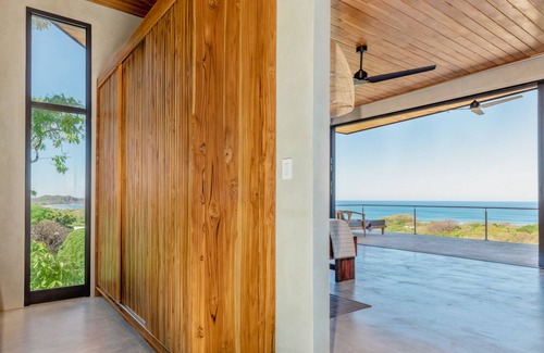 Nosara Villa | Villa Enlightened/Ocean View/Walk to Beach