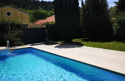 Est Casa | Villa Entre Centre Ville Aix-en-provence et la Montage Sainte-victoire