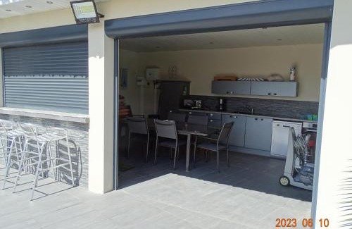 Tourbes Villa | VILLA ENTRE MER ET MONTAGNE