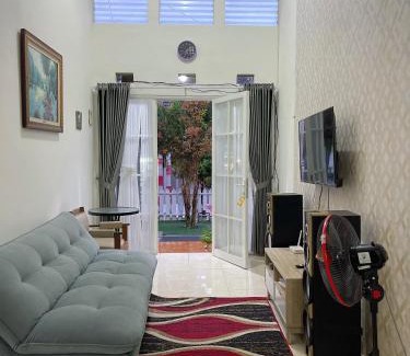 Oro Oro Ombo Casa | Villa ERICK Batu dekat Jatimpark 2