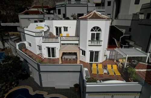 Los Gigantes Villa | Villa Best Views Los Gigantes, private heated pool