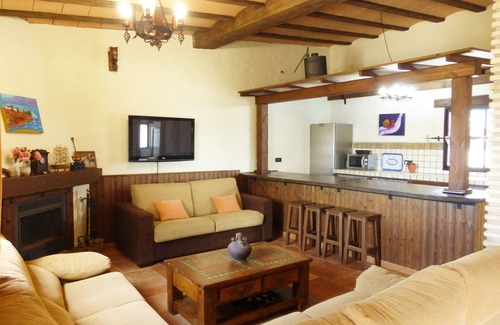La Coquina Chalet De Esquí | Villa Alazan es una bonita finca con piscina privada para 16 personas.