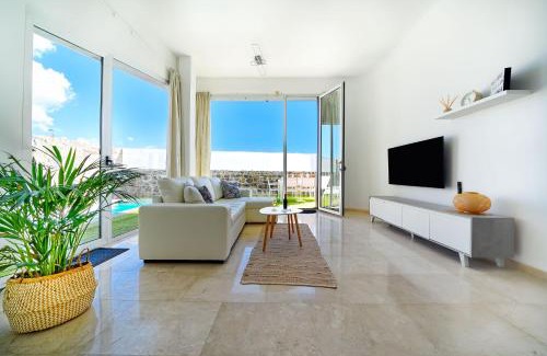 Salobre Villa | Villa Cacemar Salobre Golf