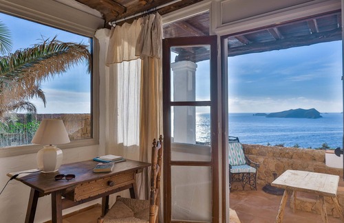 Cala Comte Villa | VILLA SUS AMORES
