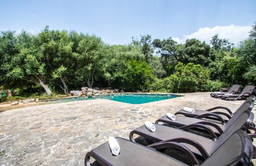 Buger Casa | Villa Es Sestadors By homevillas360