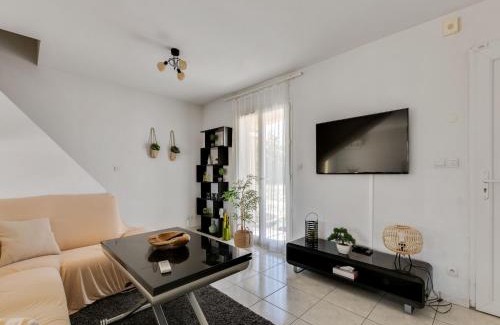 Pinet Casa | Villa Escape Near Etang de Thau