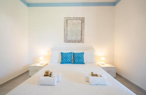 La Pelosa Casa | Villa Esclusiva con 600Mq di Giardino sulla Spiaggia della Pelosa