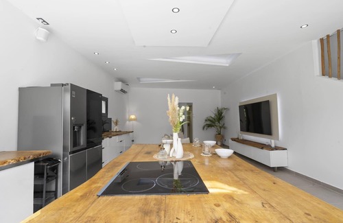 Gros-Morne Villa | Villa Essane - Three Bedroom Villa, Sleeps 6