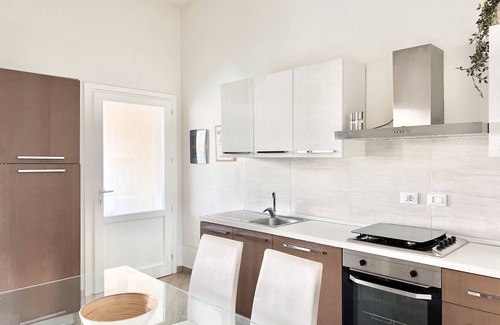 Valledoria Villa | Villa de 2 dormitorios, piscina privada, cerca de la playa y tiendas, de nueva construcción.