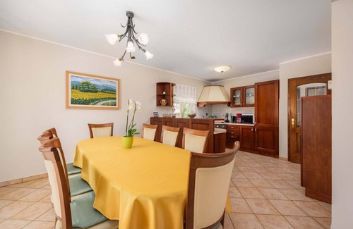 Zbandaj Villa | Villa Eufemia near Poreč with large garden and outdoor playground for kids