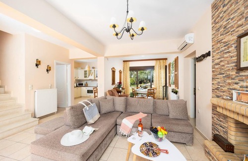 Sarlata Villa | Villa Eufrosini - Tres Habitaciones Villa, Capacidad 8