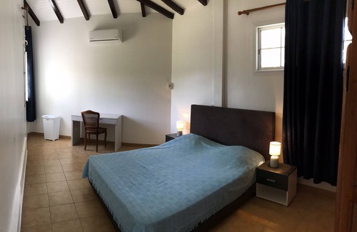 Les Abymes Villa | Villa Eva ubicada en el campo de Abymes