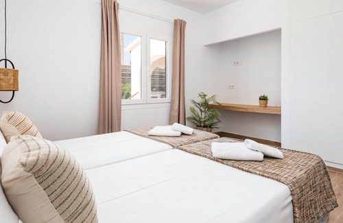 Sant Tomas Villa | Villa Evita by EscapeHome