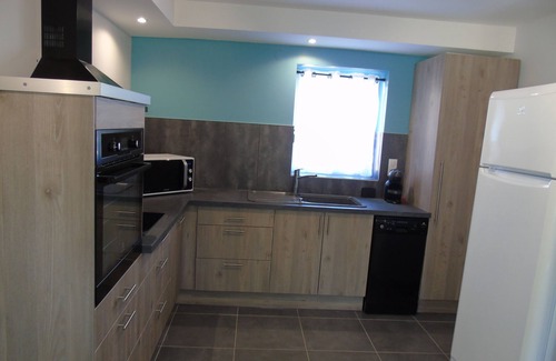 Meze Casa | Villa F4 85m2 para 6 personas a 150m del puerto y la playa.