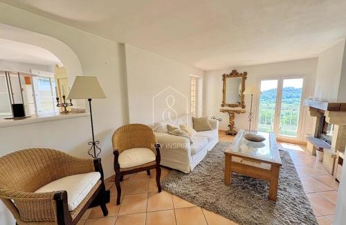 Callian Villa | Villa Fauvettes, vue imprenable, vaste jardin