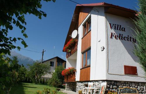 Nova Lesna Casa | Villa Felicity