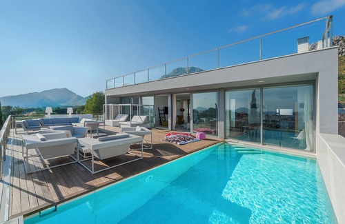 Puerto de Pollensa Casa | Villa Fenicio Summary