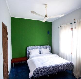 Bonaberi Villa | Villa Fernandino
