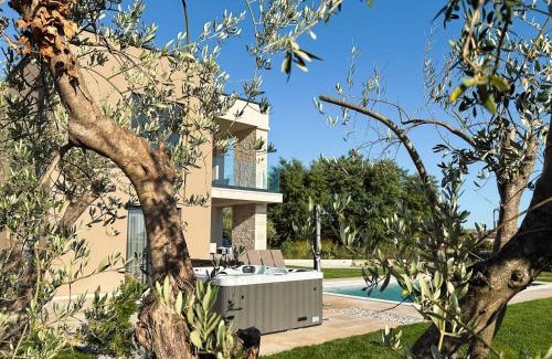 Labinci Villa | Villa Fiducia - Luxury Villa With Private Pool