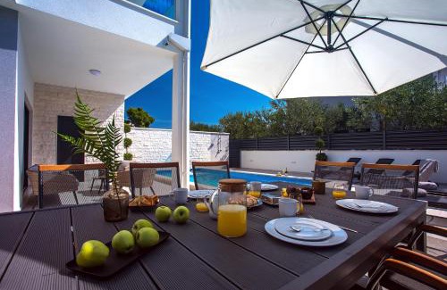 Kastel Stafilic Villa | Villa Filip