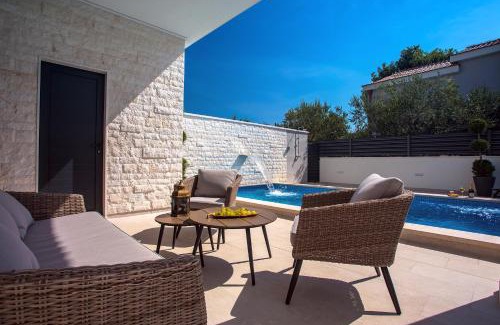 Kastel Stafilic Villa | Villa Filip