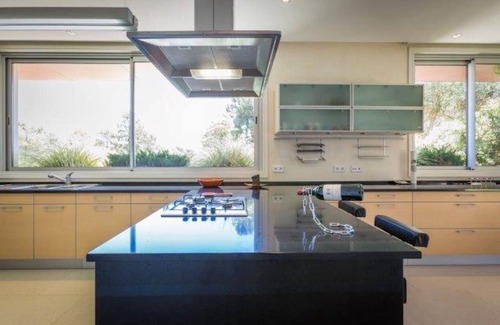 Quinta do Lago Villa | Villa Filipa, Super Luxe 5 bed 5 bath villa in Almancil.