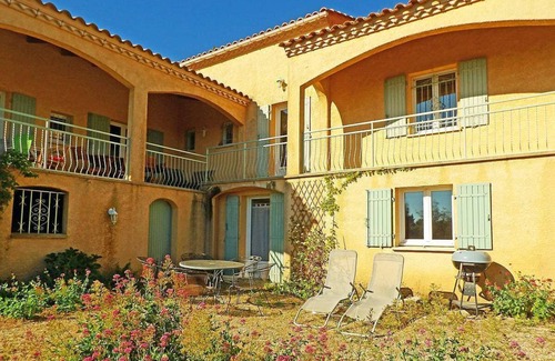 Saint-Siffret Villa | Villa Fleurie con gran jardín cerca de Uzès