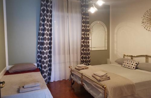 Luni Casa | Villa Flora Affittacamere